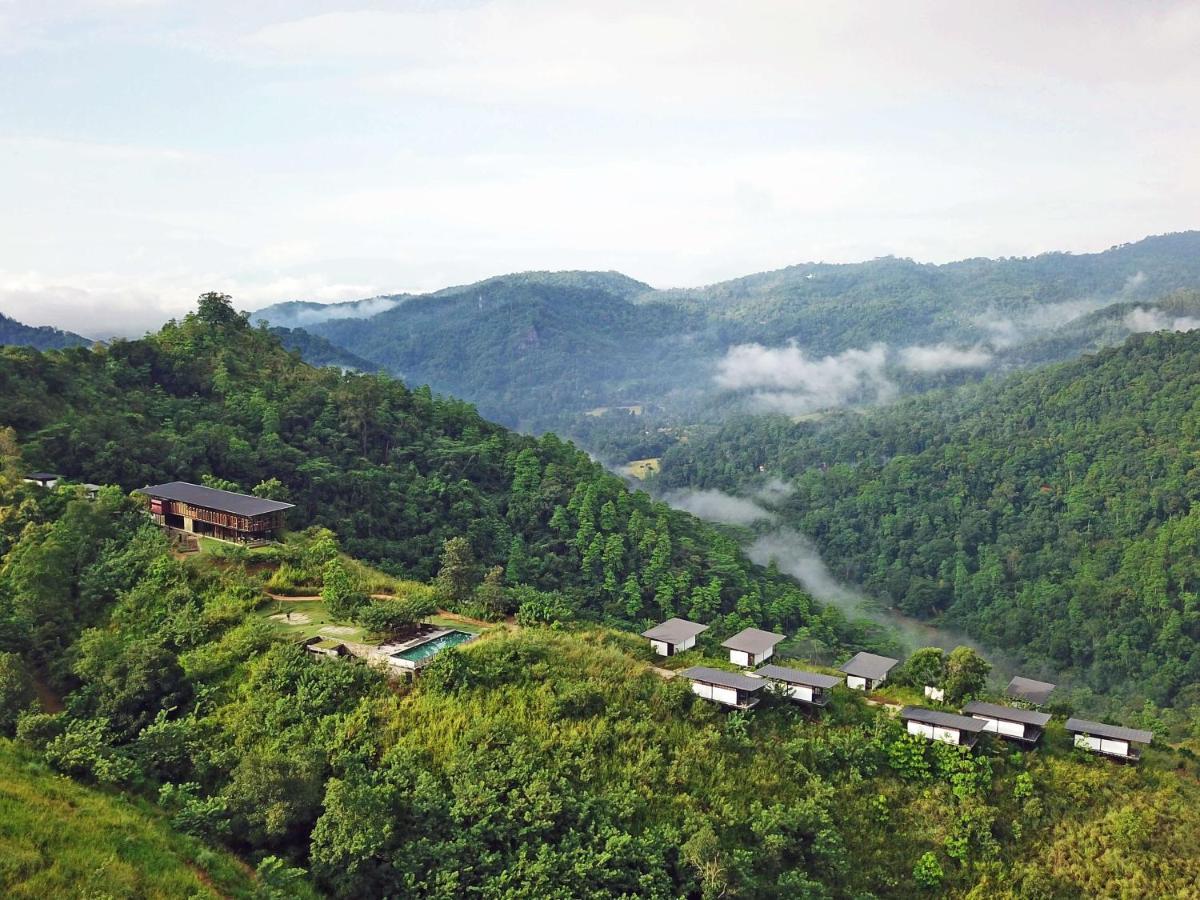 桑塔尼Spa度假村 康提 外观 照片